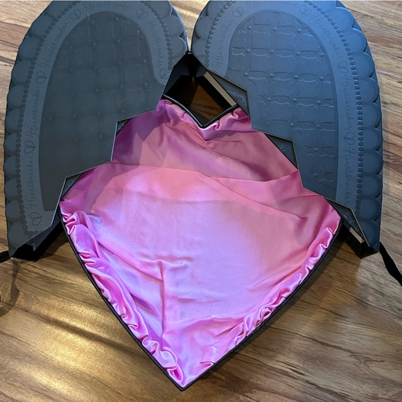 Voight Lingerie Set - Picture 6 of 16